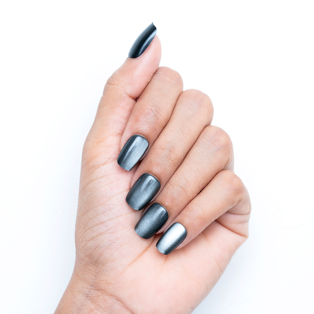 Black Cat Energy, Cat Eye with Nail Glue + Nail Glue Sticker | Medium, Square Press-On Nails