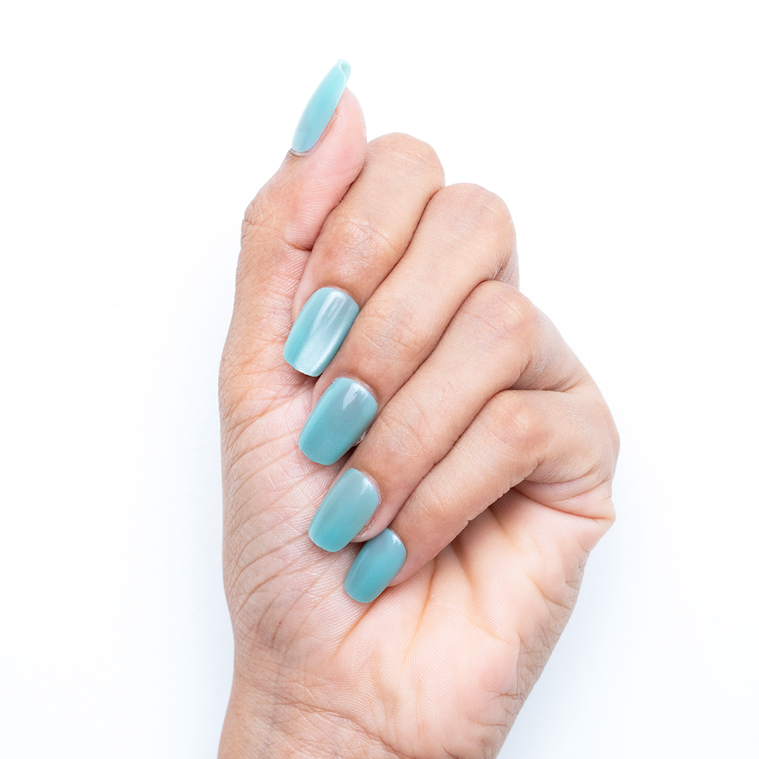 Blue Taffy, Cat Eye with Nail Glue + Nail Glue Sticker | Medium, Square Press-On Nails