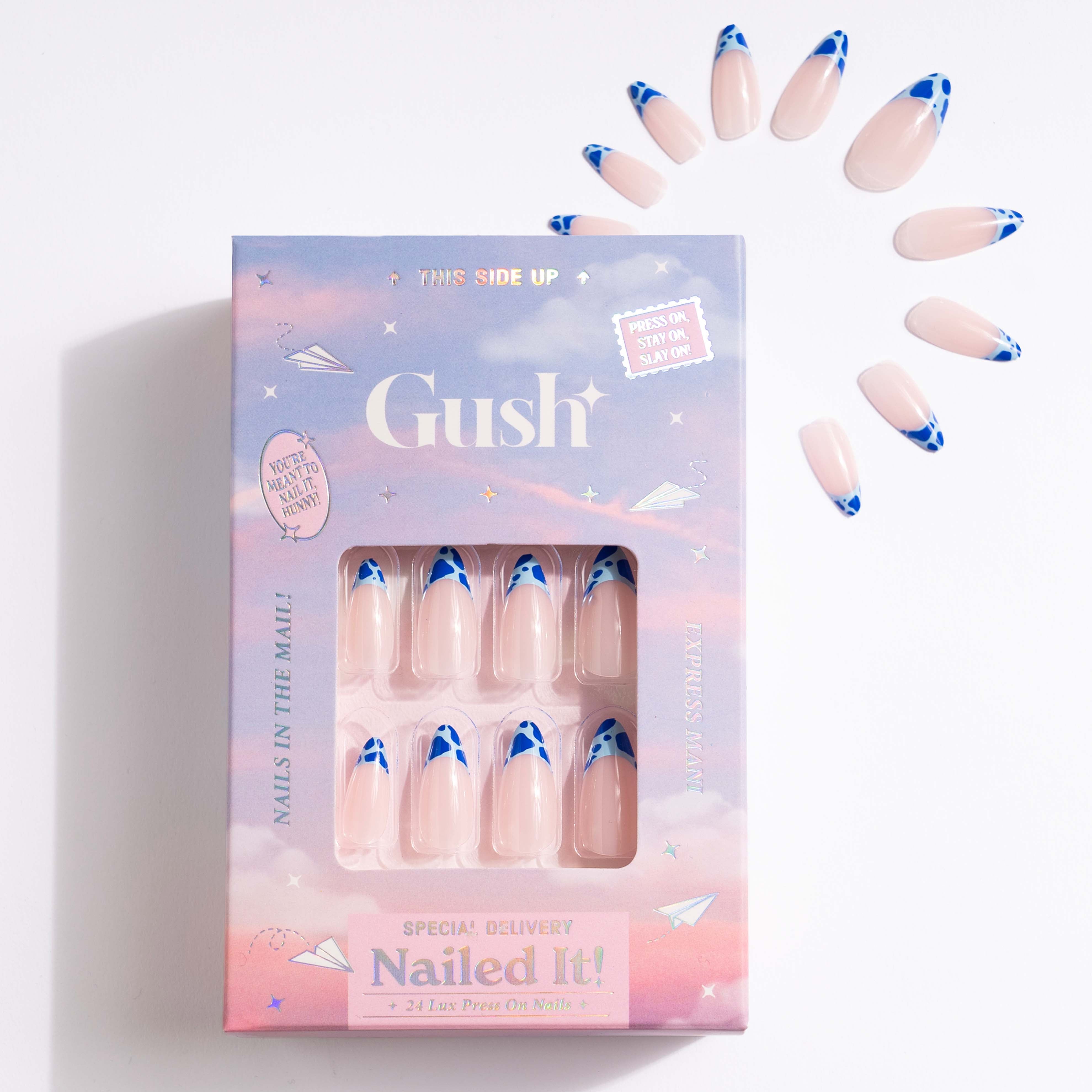 Aqua French - Medium Almond - Press on Nails