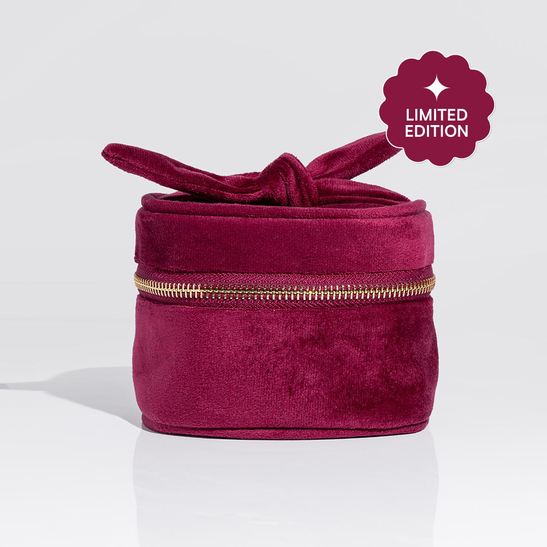 Pretty in Bows | Makeup Bag