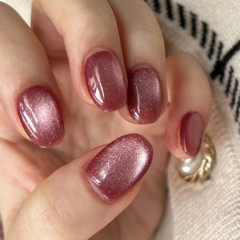 Redhead Energy | Short, Round Press-On Nails