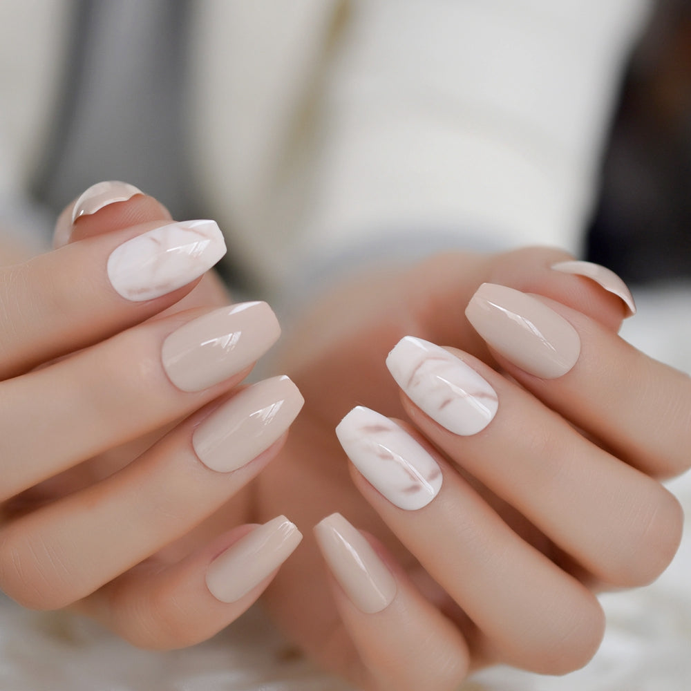 Beige Dream - Short Coffin - Press on Nails