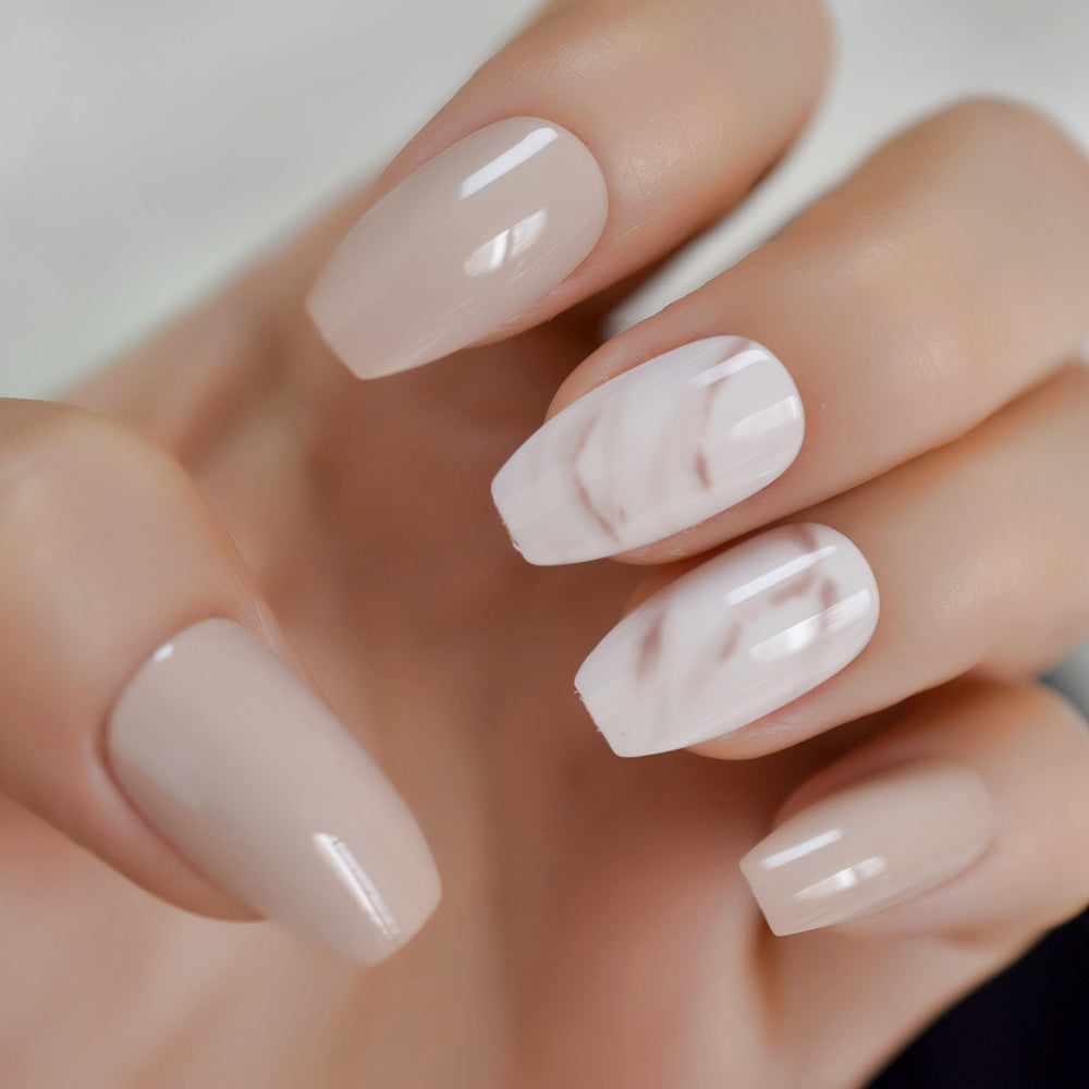 Beige Dream - Short Coffin - Press on Nails