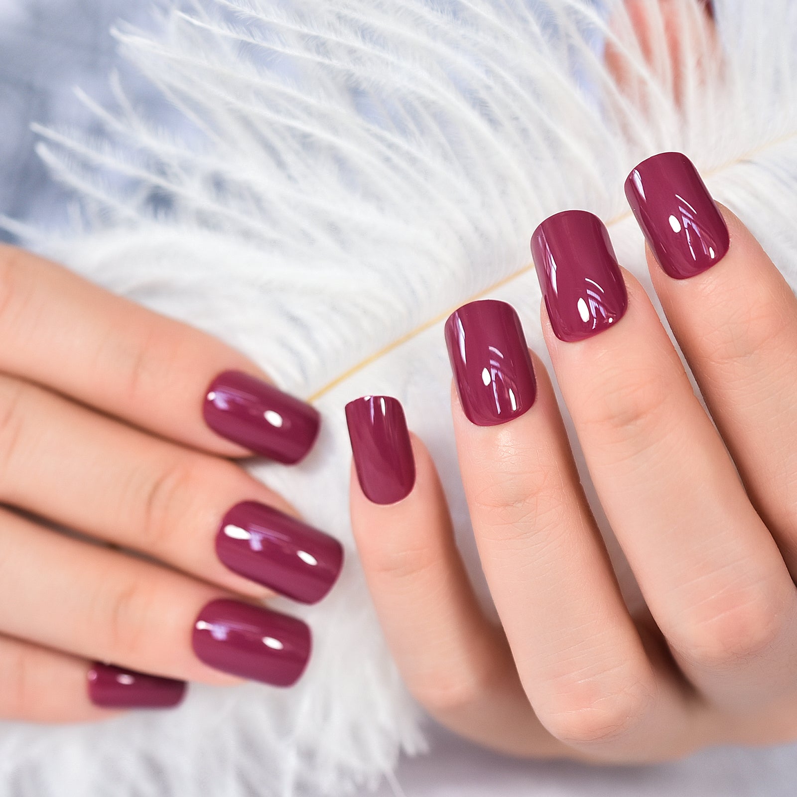 Crimson - Medium Square - Press on Nails